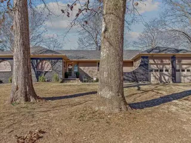 1008 OAKLAND DR, PARAGOULD, AR 72450