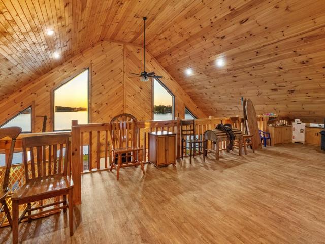 1008 Chickadee Lane