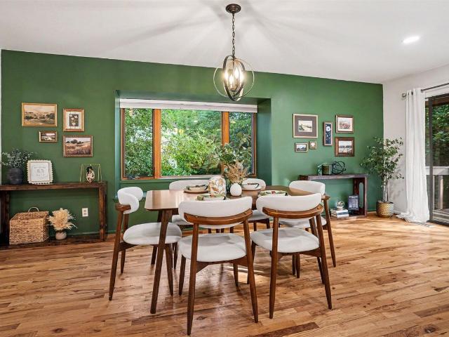 1008 Cohasset Lane