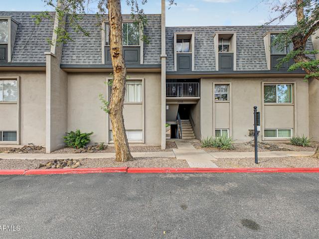 1008 e osborn road # c
