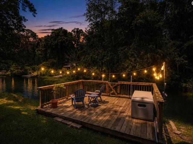 1008 Jones Road