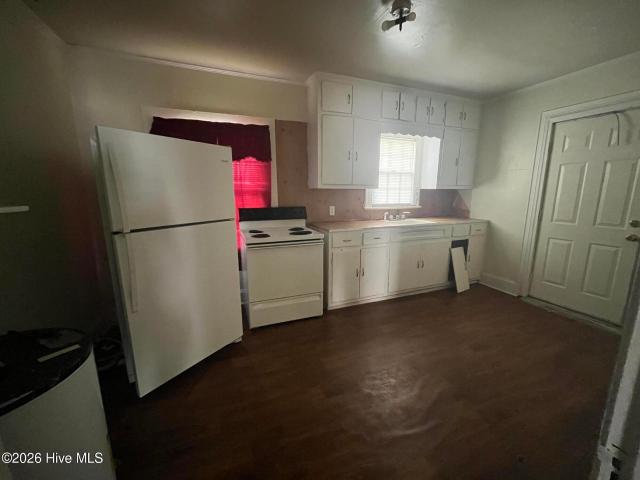 1008 Long Avenue