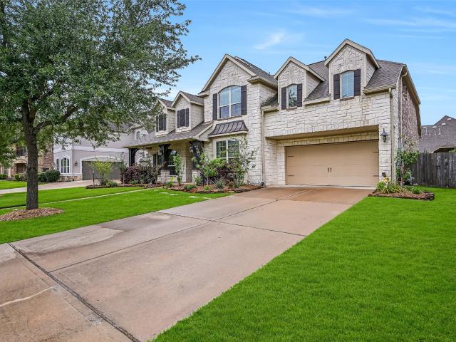 1008 Point Isabel Lane