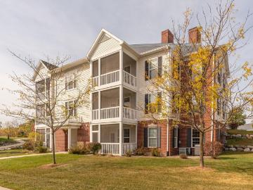 1008 W Summerfield Glen Circle, Ann Arbor, US, MI