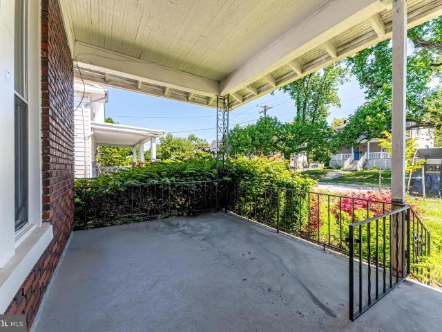 1008 Walnut Ave, Baltimore, MD 21229 | MLS #MDBA2211