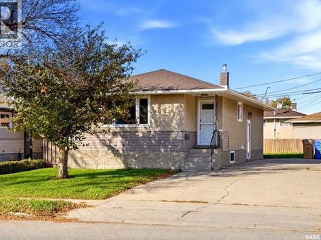 1008 7Th Avenue N, Regina, SK, S4R 0H1 house for sale | Listing ID SK051003 | Royal LePage