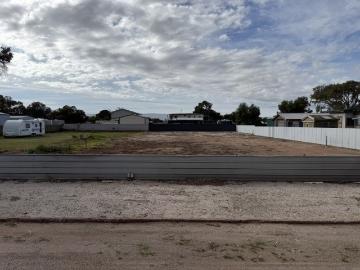 1008m2 VACANT COASTAL ALLOTMENT