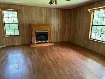 1009 County Road 619