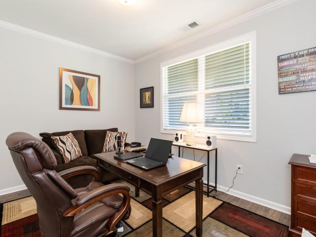 1009 Crescent Moon Court