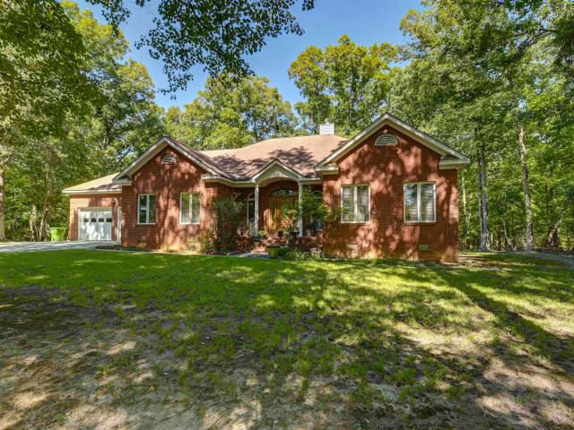 1009 Shadywood Lane