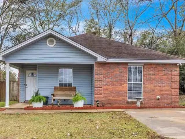 1009 W OSCEOLA ST, WETUMPKA, AL 36092