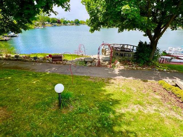 10001 E Goodall Road # 404