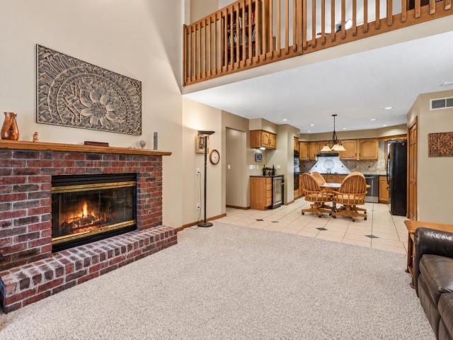 10002 Crown Point Drive