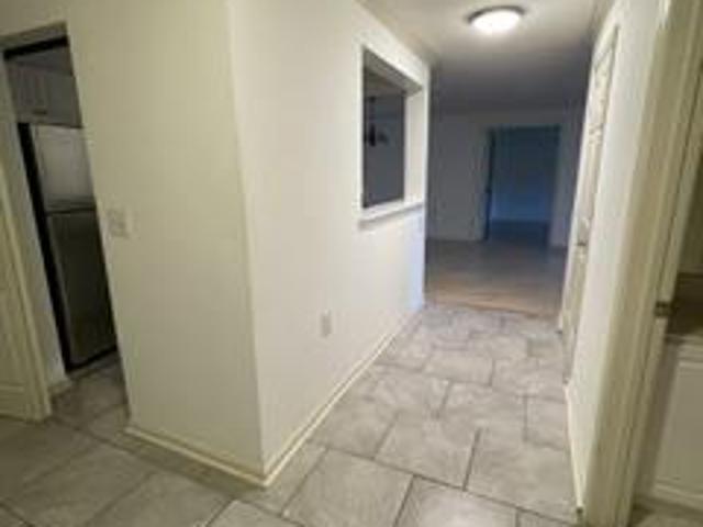 10009 Vanderbilt Circle # 4 5
