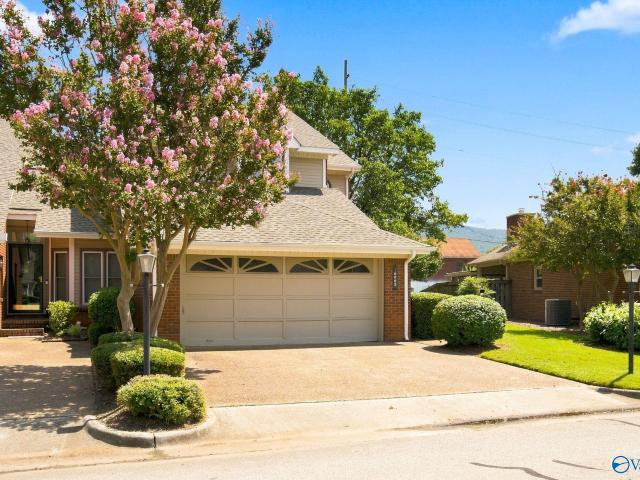 10009 Meredith Lane SE 10009