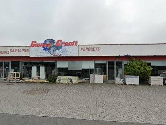 1000 m2 apartment for rent in Messancy