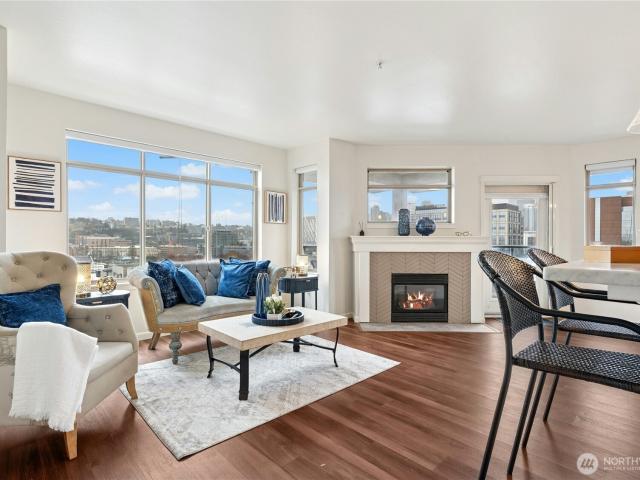 1000 N Aurora Avenue # 409