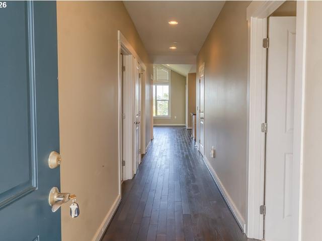 1000 n holladay dr # 408