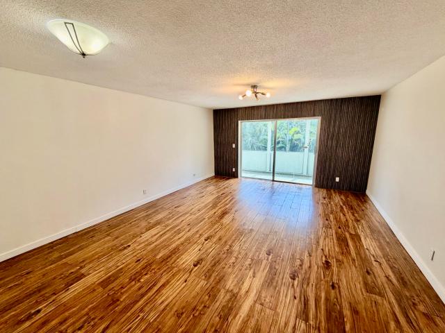 1000 NE 14th Ave, Unit 304, Hallandale Beach, FL 33009 | MLS #B26025