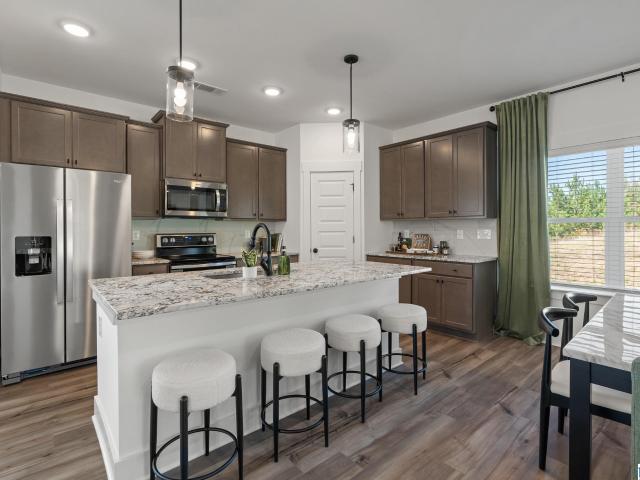 1000 Birchwood Lane