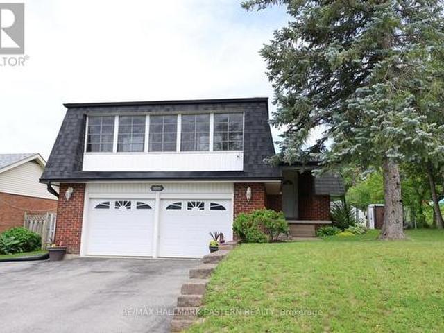1000 Cumberland Avenue, Peterborough Northcrest Ward 5, ON, K9H 7B2 house for sale | Listing ID X13502 | Royal LePage