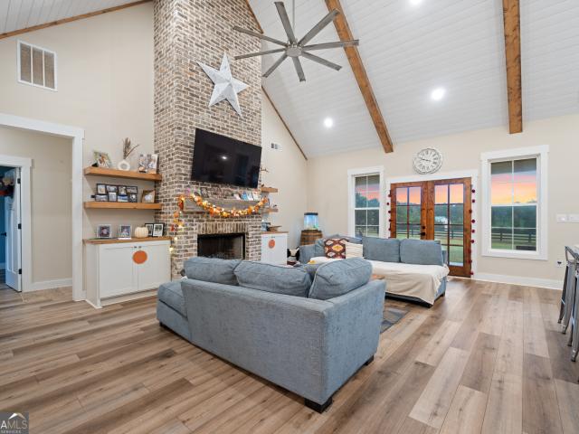 1000 Jacob Prickett Lane