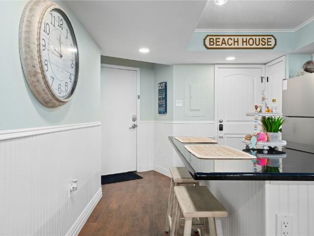 1000 Lantana Drive 103