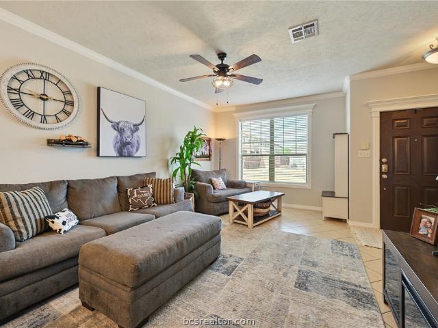 1000 Spring Loop 1205