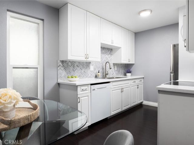 1000 W MacArthur Blvd, Unit 11, Santa Ana, CA 92707 | MLS #PW26109