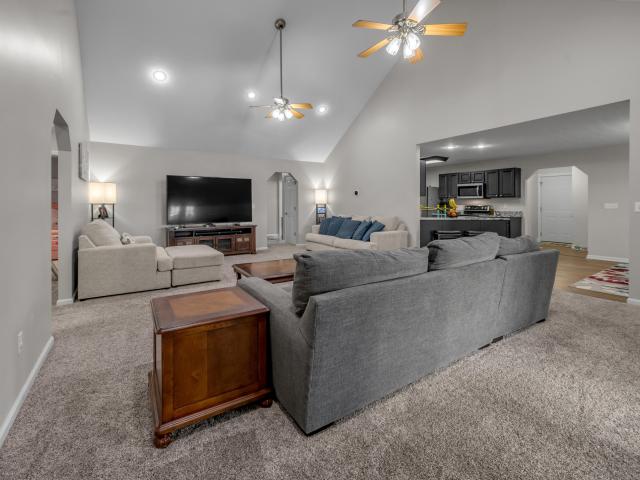 1000 Walnut Grove Circle