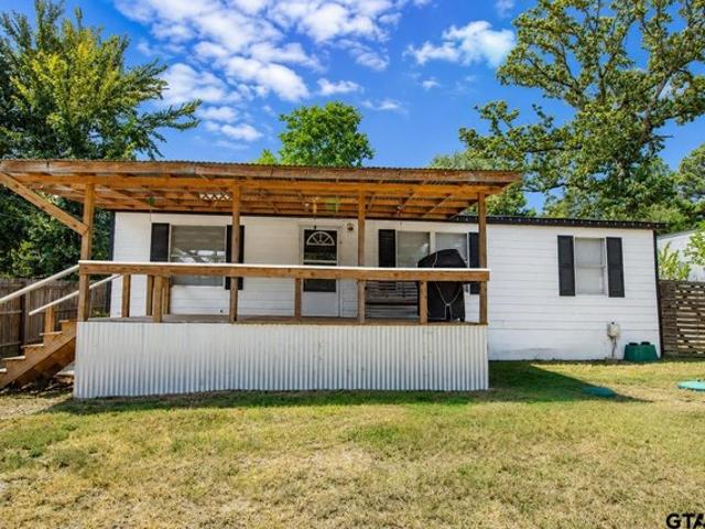1000 Westwood Dr, Chandler, TX 75758