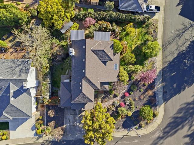 10010 Snowy Owl Way, Auburn, US, CA