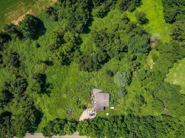 10019 Duncan Plains Road NW