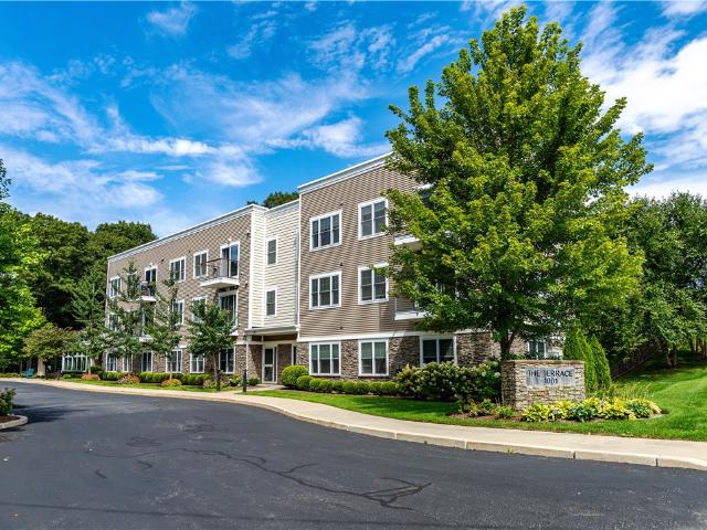 1001 Main Street 12