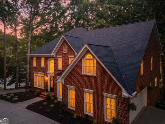 1001 Mickleton Lane
