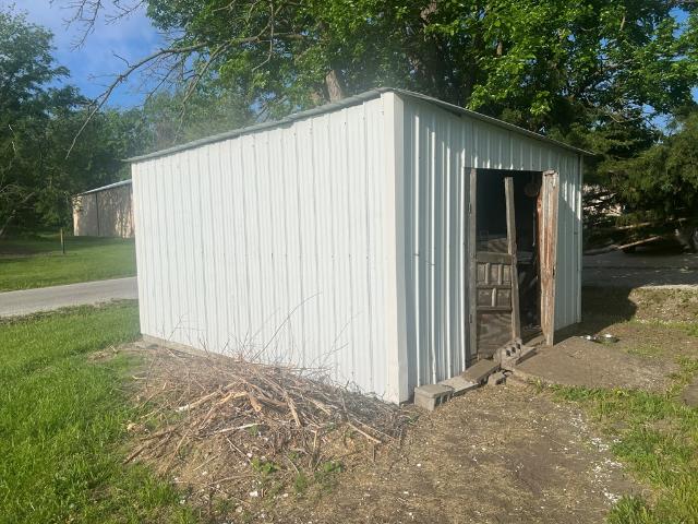1001 N Edgar