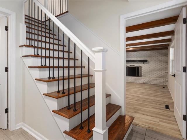 1001 NE 46th Terrace