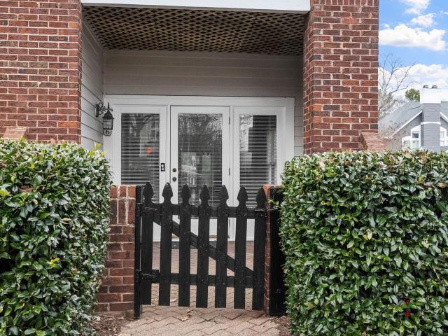 1001 Brighthurst Drive 106, Raleigh, US, NC