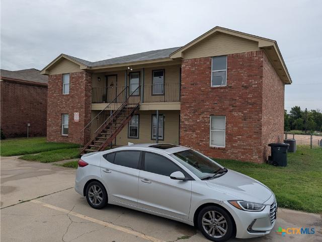 1001 Circle M Drive