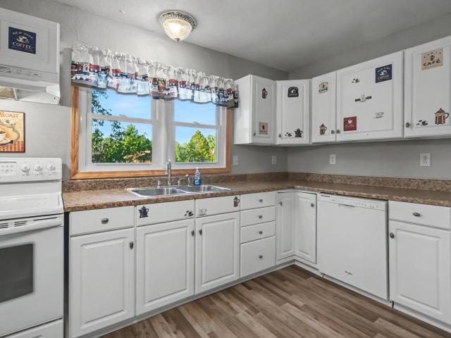 1001 E Airport Road
