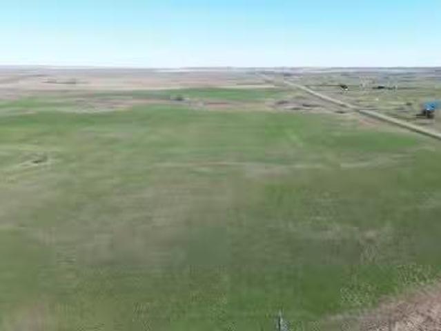 1001 Fox Lake Trail, Hanna, AB, T0J 1P0 farm for sale Listi.
