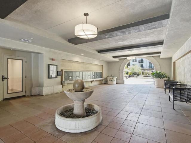 1001 Laurel Street 113