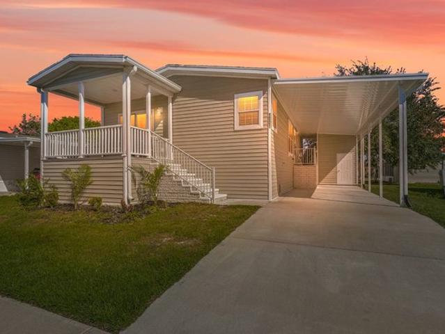 1001 SE Ninja St, Crystal River, FL 34429