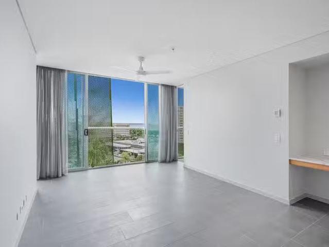 1002/163 Abbott Street, Cairns City, QLD 4870