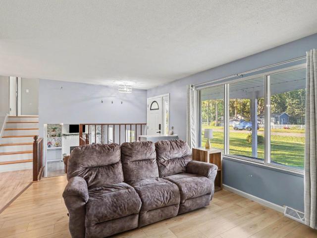 10021 Briarwood Lane