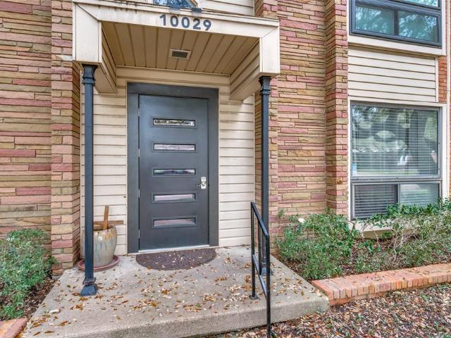 10029 Regal Park Lane # 212