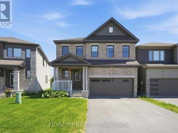 1002 Curraglass Walk, Ottawa, ON, K2S 3A6 house for sale | Listing ID X13489 | Royal LePage