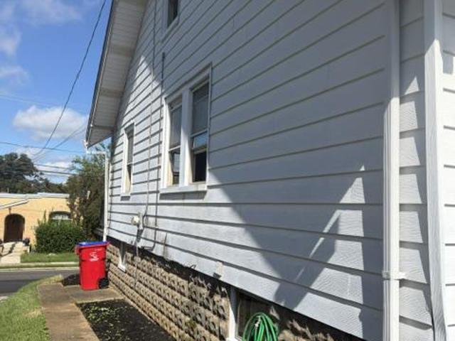 1002 E Fox Chase Road