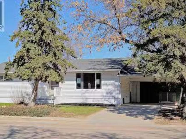 1002 King Street, Rosetown, SK, S0L 2V0 house for sale List.