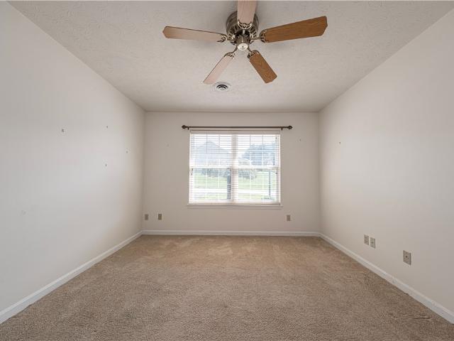 1002 Trail Side Ct